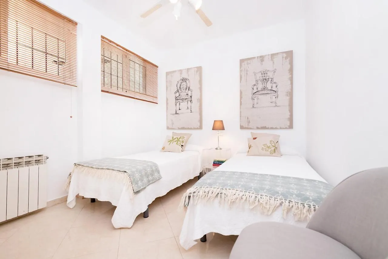 Apartament Bhost - Paseo De La Malagueta Malaga 0*,